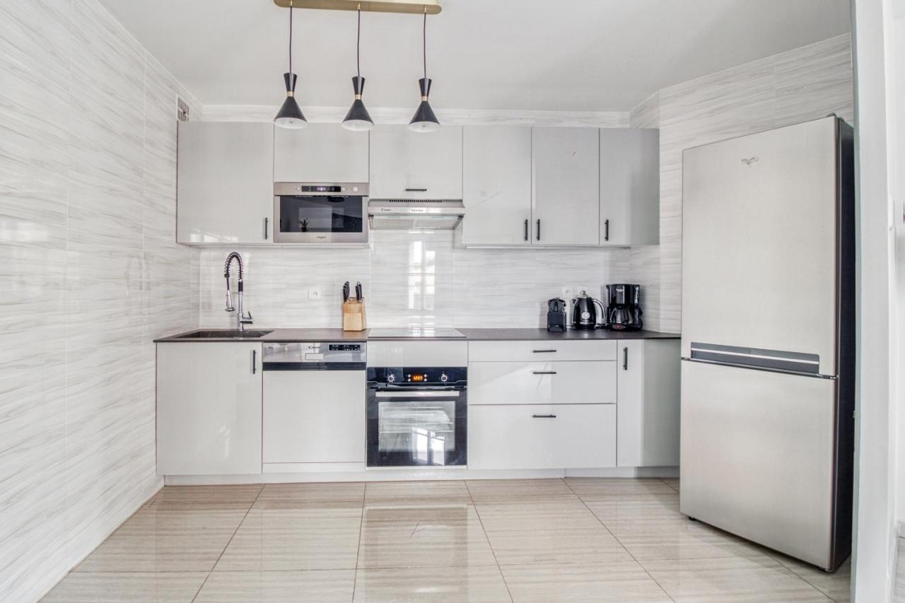 Magnifique Appartement A Quelques Pas Du Val D'Europe #17 Serris Extérieur photo